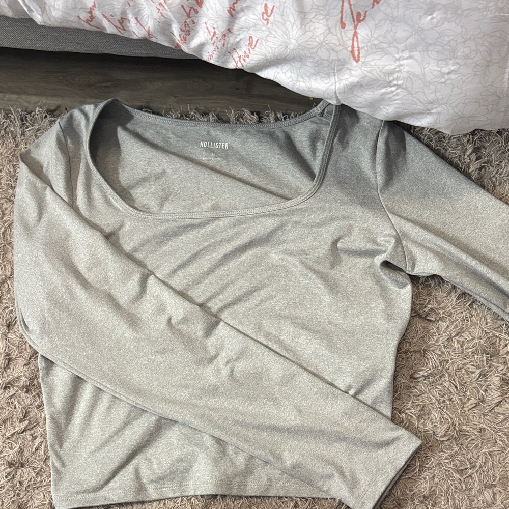 Hollister Women's Light Gray Long Sleeve Bodysuit
